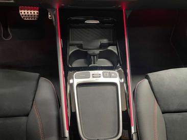 Mercedes GLB 35 4MATIC — photo 15
