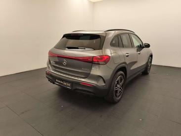 Mercedes EQA 300 4MATIC — photo 4