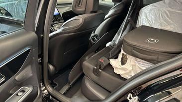 Mercedes Classe C Berline 300 E — photo 11