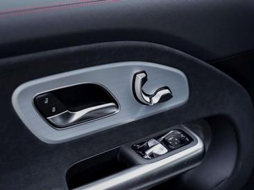 Mercedes CLA Berline 200 — photo 16