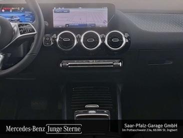 Mercedes GLA 200 — photo 7