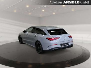 Mercedes CLA Berline 200 — photo 2