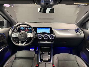 Mercedes GLA 250e — photo 9