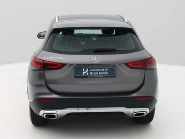 Mercedes GLA 250e — photo 4