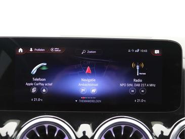 Mercedes GLA 250e — photo 17