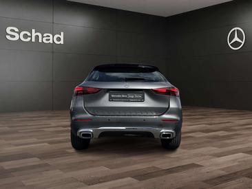 Mercedes GLA 180 — photo 5