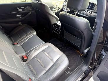 Mercedes GLS 63 4MATIC — photo 12