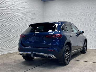 Mercedes GLA 250 — photo 10