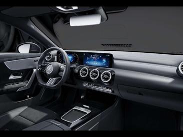 Mercedes CLA Berline 200 — photo 11