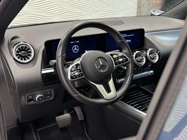 Mercedes GLA 250 — photo 21
