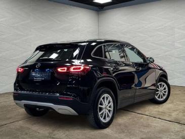 Mercedes GLA 180 D — photo 3