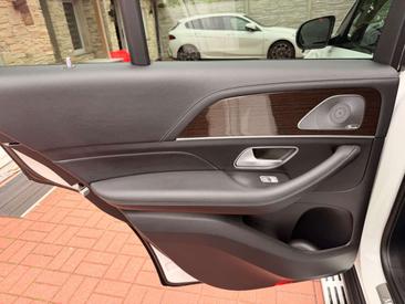 Mercedes GLE 350 De 4MATIC — photo 23