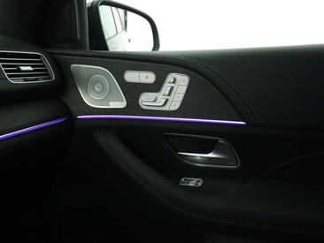 Mercedes GLE 450 D — photo 16