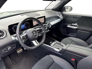 Mercedes GLB 180 — photo 7