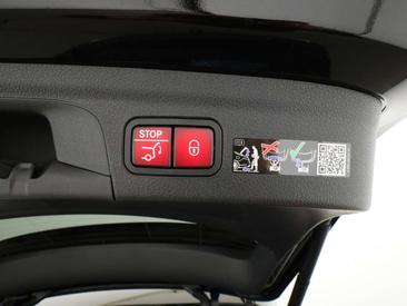 Mercedes GLE 450 D — photo 28