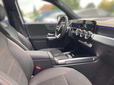 Mercedes EQB 300 4MATIC — photo 9