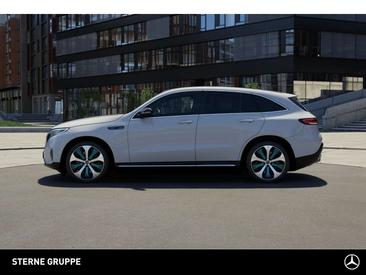 Mercedes EQC 400 — photo 4