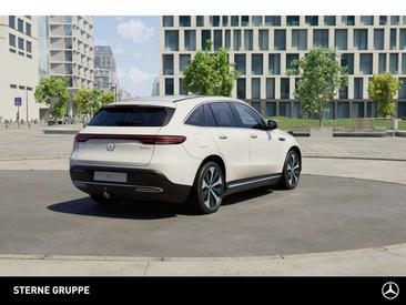 Mercedes EQC 400 — photo 7