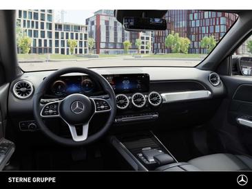 Mercedes EQB 250 — photo 12