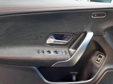 Mercedes CLA Berline 200 D — photo 12