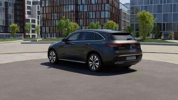 Mercedes EQC 400 — photo 10