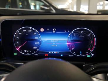 Mercedes GLB 220 D — photo 19