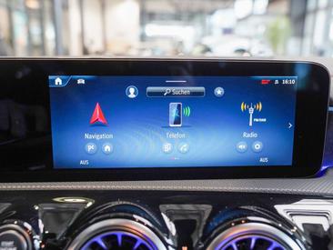 Mercedes CLA Berline 200 D — photo 17