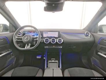 Mercedes EQA 250 — photo 6