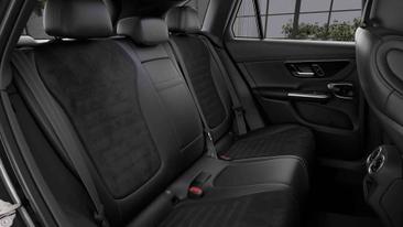Mercedes GLC 300 E — photo 6