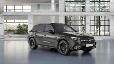 Mercedes GLC 300 E — photo 8