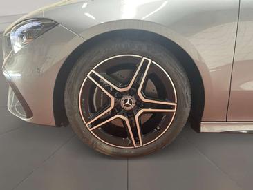 Mercedes CLA Berline 200 — photo 6