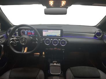 Mercedes CLA Berline 200 — photo 10