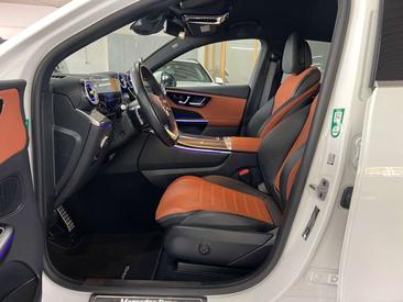 Mercedes GLC 300 De — photo 20