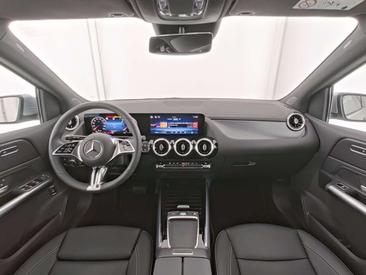 Mercedes Classe B Berline 200 D — photo 4
