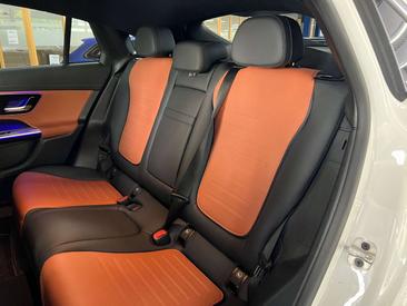 Mercedes GLC 300 De — photo 28