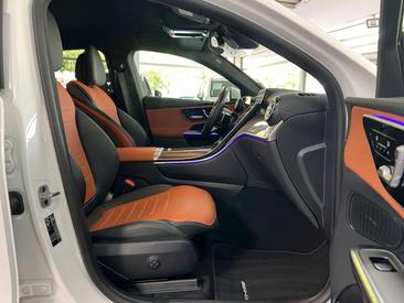Mercedes GLC 300 De — photo 29