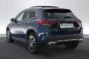 Mercedes GLA 200d — photo 9