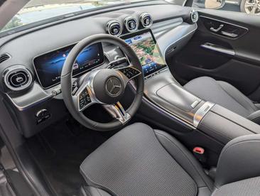 Mercedes GLC 220 D — photo 17