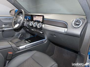 Mercedes EQB 250 — photo 16