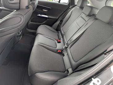 Mercedes GLC 220 D — photo 19