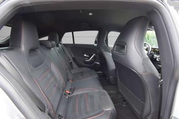 Mercedes CLA Berline 250 E — photo 19