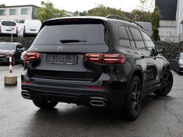 Mercedes GLB 200 — photo 2