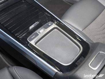 Mercedes EQB 250 — photo 22