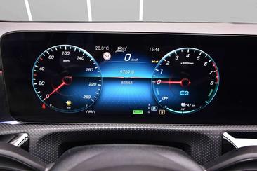 Mercedes CLA Berline 250 E — photo 21