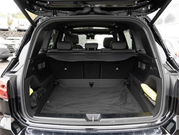 Mercedes GLB 200 — photo 6