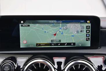 Mercedes CLA Berline 250 E — photo 26