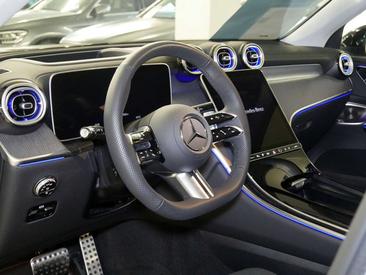 Mercedes GLC 300 De — photo 11