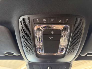 Mercedes EQB 250 — photo 21