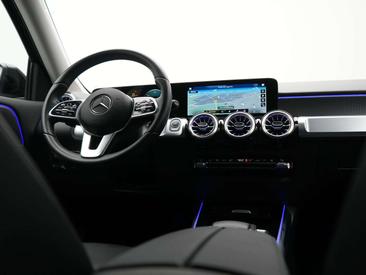 Mercedes EQB 300 4MATIC — photo 8