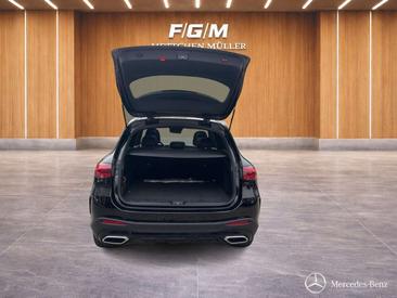 Mercedes GLC 300 D — photo 9
